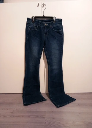 Jean vintage taille basse, merk: K Woman, staat: Heel goed, maat: S / 36 / 8, € 8,00, € 9,10 inclusief Kopersbescherming