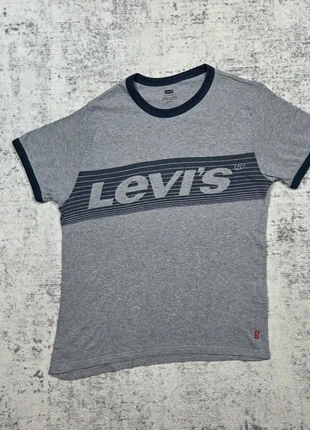 👕 T-shirt Levi’s Gris Chiné Logo Vintage Taille S Casual, marque: Levi's, état: Très bon état, taille: S, 14,99 €, 16,44 € Protection acheteurs (Pro) incluse