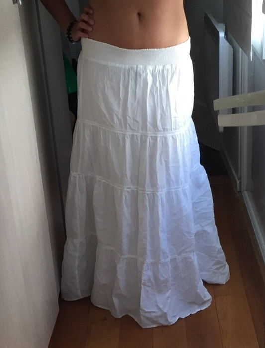 jupe blanche longue