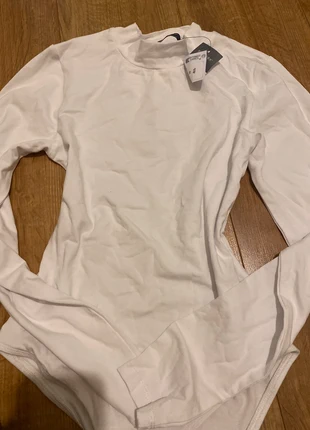 White top, brand: Primark, condition: New with tags, size: XS / UK 4-6, £3.50, £4.38 includes Buyer Protection