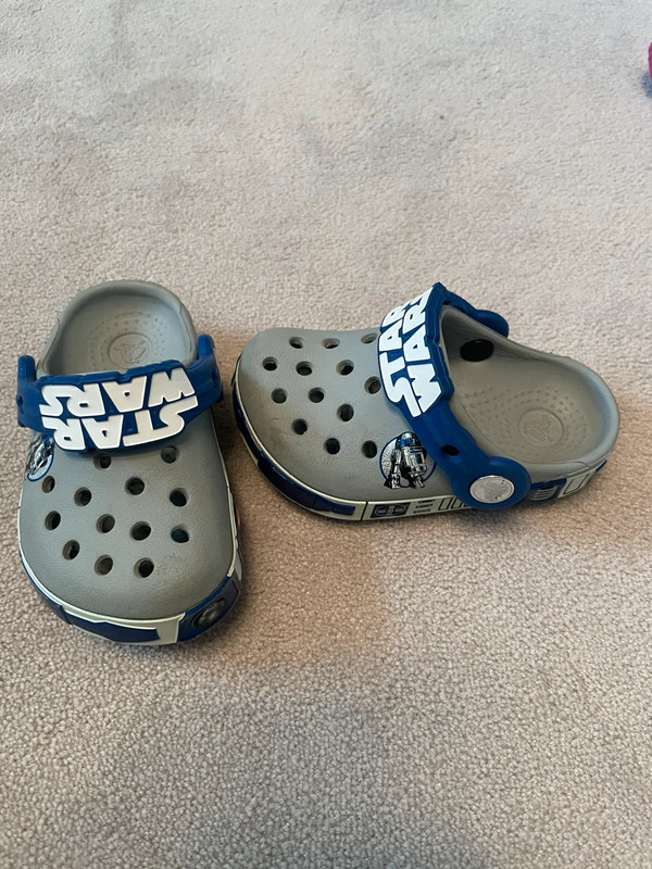 Star Wars Crocs Gr. 19-22 (C4-5) neuwertig Yoda 1