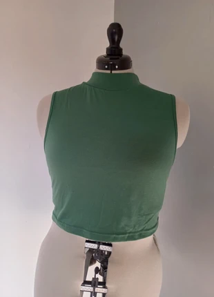 Criptop vert sans manches et col haut, brand: Shein Curve, condition: New without tags, size: XXXL / 46 / 18, €6.00, €7.00 includes Buyer Protection