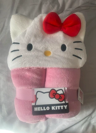 Hello kitty blanket, brand: Hello Kitty, condition: New with tags, £20.00, £21.90 includes Buyer Protection