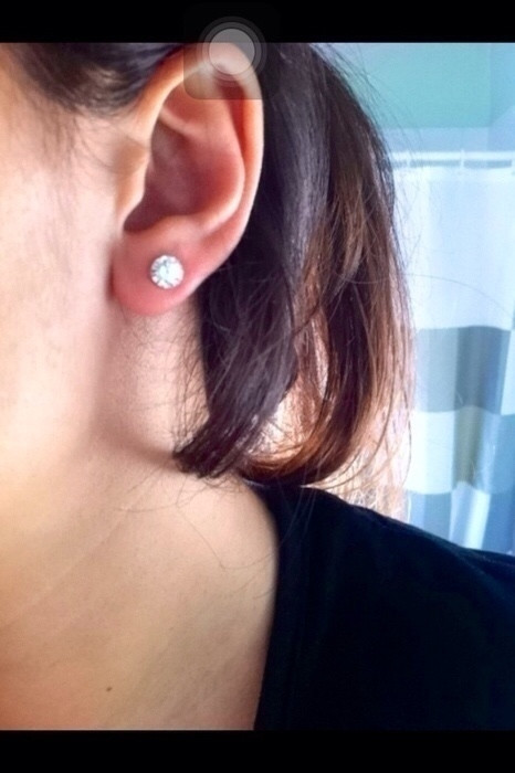 Boucles d'oreilles faux diamant noir 6mm (pas d'échange) 3