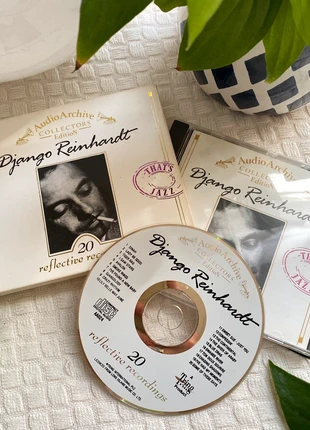 Album CD - Django Reinhardt, état: Bon état, 2,00 €, 2,80 € Protection acheteurs incluse