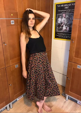 Jupe fleurie Vintage, brand: Vintage, condition: Very good, size: M / 38 / 10, €12.00, €13.30 includes Buyer Protection