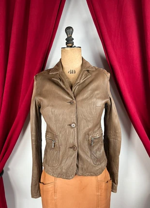 Veste vintage en cuir, marque: Vintage Dressing, état: Très bon état, taille: XS / 34 / 6, 20,00 €, 21,70 € Protection acheteurs incluse