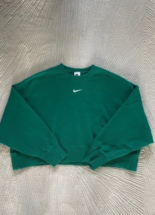 Pull Nike Oversize Vintage | Vert logo Brodé blanc | Taille Xxs, marque: Nike, état: Très bon état, taille: XXS / 32 / 4, 34,90 €, 37,35 € Protection acheteurs incluse
