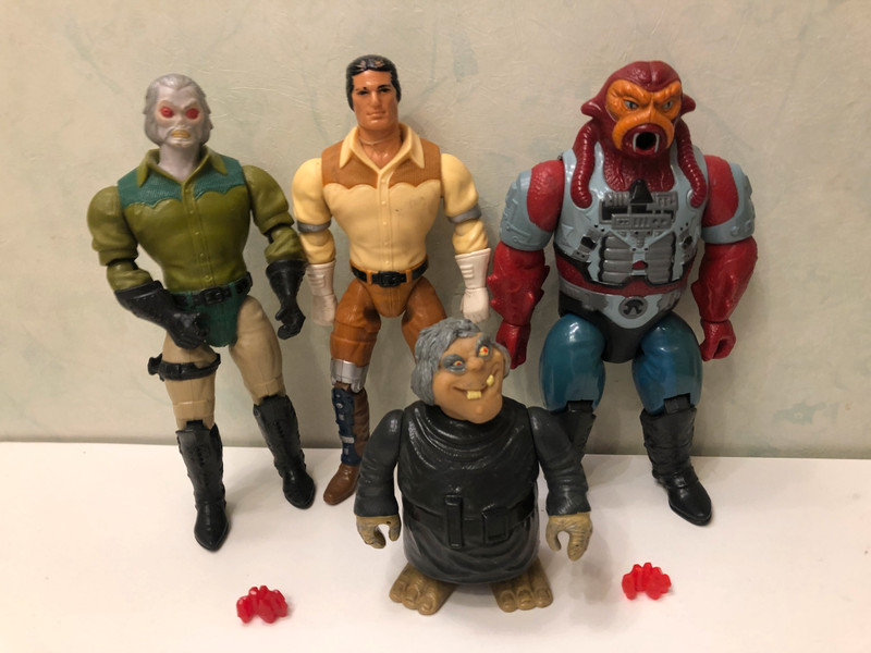 We added some BRAVESTARR figures to our vintage action figure