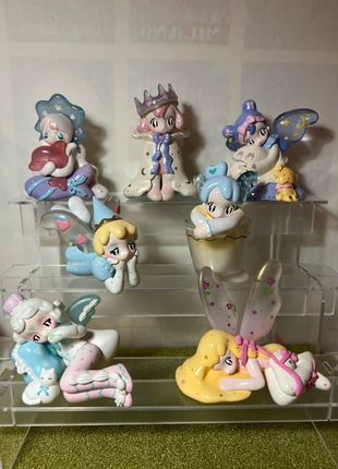 Aamy Melt with you series, merk: Finding Unicorn, staat: Heel goed, maat: Universeel, € 12,00, € 13,30 inclusief Kopersbescherming