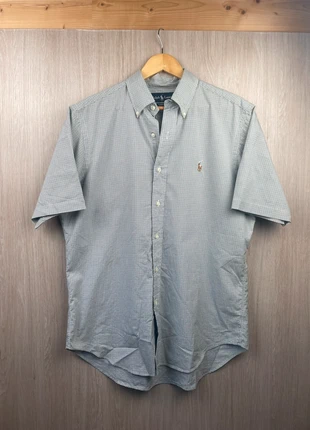 Chemise Ralph Lauren blanc gris taille (M) à manche courte en très bonne état, marca: Ralph Lauren, estado: Muy bueno, tamaño: M, 24,00 €, 25,90 € Protección al comprador incluida