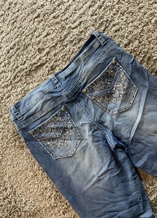 Jean Broderie Y2K coupe évasé taille XXL flare - 2000s femme style miss me A620, merk: Vintage Dressing, staat: Heel goed, maat: XXL / 44 / 16, € 17,00, € 18,55 inclusief Kopersbescherming Pro