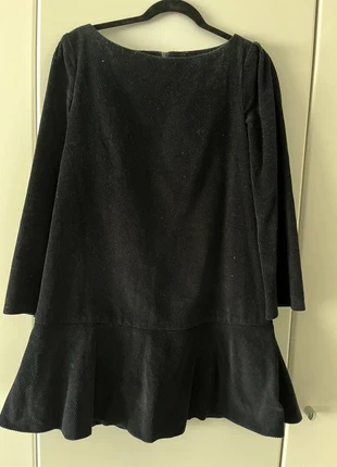 Donkerblauw jurkje in ribfluweel, marque: Marie leonie stock, état: Très bon état, taille: M / 38 / 10, 20,00 €, 21,70 € Protection acheteurs incluse