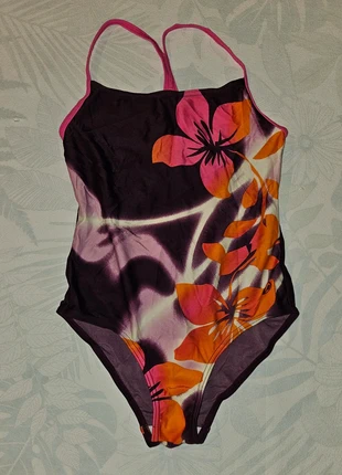 Maillot de bain Rip Curl une pièce 8/10ans, marke: Rip Curl, zustand: Sehr gut, größe: 8 Jahre / 128, 7,00 €, 8,05 € inklusive Vinted-Käuferschutz