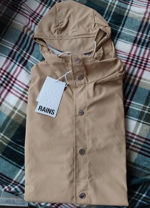 Rains veste imperméable unisex beige M tout neuf, marca: Rains, estado: Novo com etiquetas, tamanho: M / 38 / 10, €59.00, €62.65 inclui Proteção do Comprador