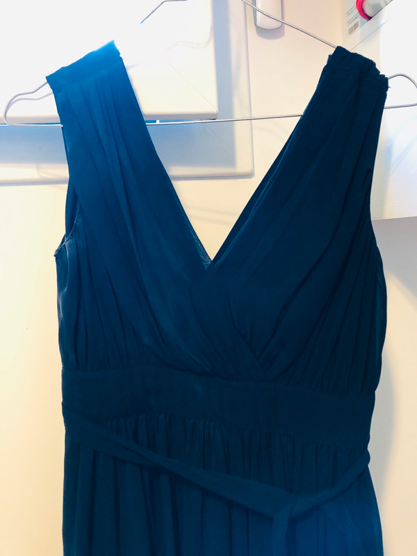 Robe de soir e fluide noire ESPRIT Vinted