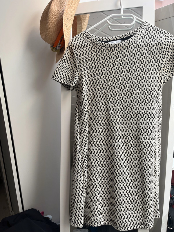 Robe t shirt Zara Vinted