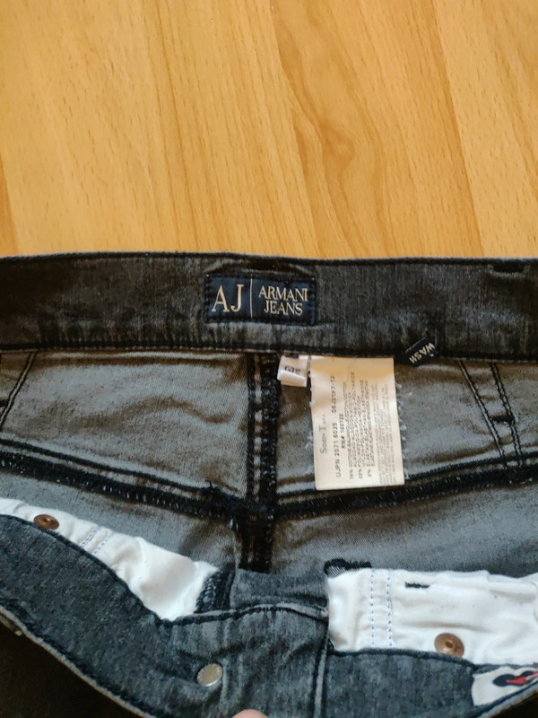 Armani Jeans  3