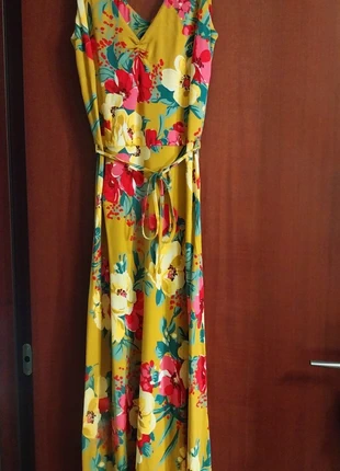 Abito marca "king louie" con fiori, brand: King Louie, condizioni: Nuovo senza cartellino, taglia: L / IT 44 / EU 40, €30.00, €32.20 include la Protezione acquisti