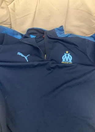 Haut de survêtement Marseille, marque: Puma, état: Neuf sans étiquette, taille: L, 15,00 €, 16,45 € Protection acheteurs incluse