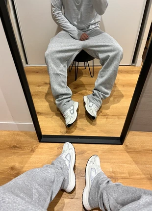 Jogging Large Gris, marque: sans marque, état: Neuf sans étiquette, taille: S, 25,00 €, 26,95 € Protection acheteurs incluse