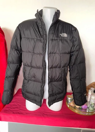 Doudoune The North Face Femme – Taille M – Noire, marque: The North Face, état: Très bon état, taille: M / 38 / 10, 60,00 €, 63,70 € Protection acheteurs incluse