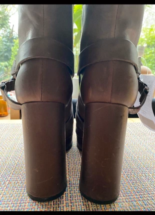 Ankle boots, merk: Pollini, staat: Nieuw met prijskaartje, maat: 38, € 48,50, € 51,63 inclusief Kopersbescherming