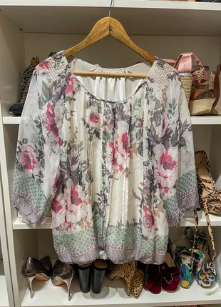 Blusa de flores, marca: C&A, estado: Muito bom, tamanho: XXL / 44 / 16, €10.00, €11.20 inclui Proteção do Comprador
