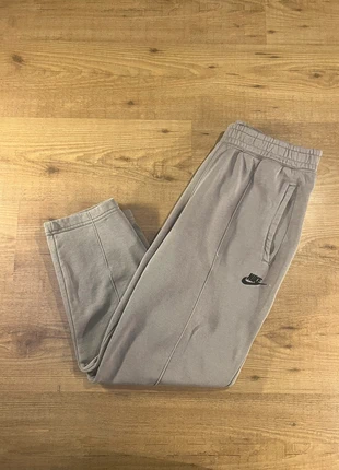 Jogging Nike Épais Premium – Taille L – Beige – Très Bon État, brand: Nike, condition: Good, size: L, €11.00, €12.25 includes Buyer Protection