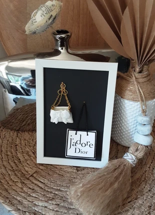 Cadre décoratif avec sac miniature, brand: Deco, condizioni: Nuovo senza cartellino, €6.00, €7.00 include la Protezione acquisti