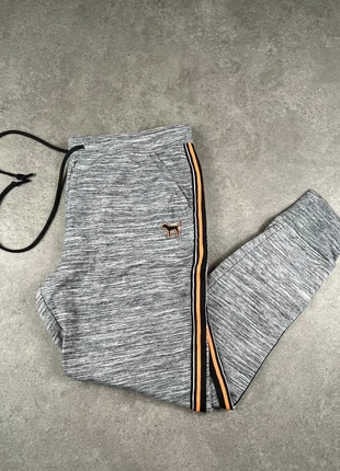 legging pink taille M, brand: Pink, condizioni: Ottime, taglia: M / IT 42 / EU 38, €10.00, €11.20 include la Protezione acquisti