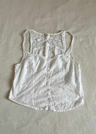Top blanc en broderie anglaise echancré hollister, brand: Hollister, condition: Very good, size: L / 40 / 12, €8.00, €9.10 includes Buyer Protection Pro