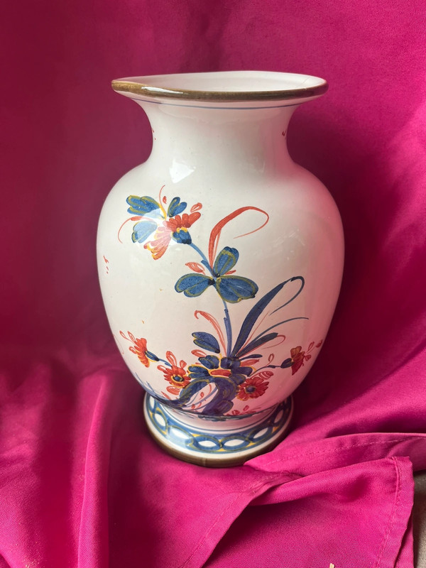 Vase peint à la main faïence vintage fleurs bleu blanc rouge 4