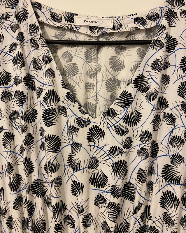Robe longue à motifs - photo numéro 4