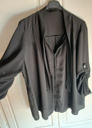 Giacca blusa nera, zustand: Sehr gut, größe: XXL / 44 / 16, 8,00 €, 9,10 € inklusive Vinted-Käuferschutz