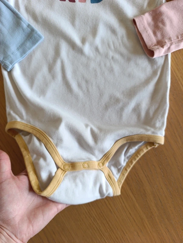 Pyjama h&m 3/4 ans 2 pièces - photo numéro 4