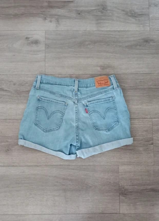 🌞 Short En Jean Levi's Vintage Bleu Clair Taille W27        19250525, marke: Levi's, zustand: Sehr gut, größe: S / 36 / 8, 19,00 €, 20,65 € beinhaltet Vinted-Käuferschutz Pro