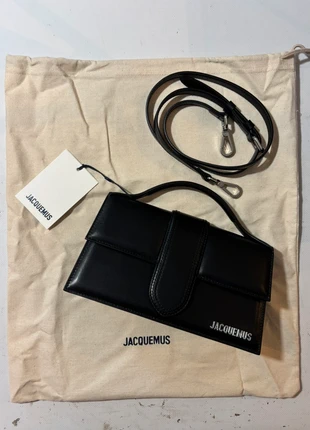 Jaquemus schoudertas zwart, merk: Jacquemus, staat: Nieuw zonder prijskaartje, € 299,99, € 315,69 inclusief Kopersbescherming Pro