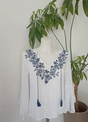 Blouse divided blanc et bleu taille 36, brand: Divided, condition: Very good, size: S / 36 / 8, €8.00, €9.10 includes Buyer Protection Pro