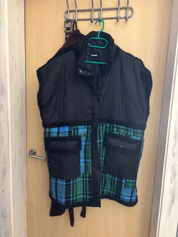 Veste sans manches desigual taille unique