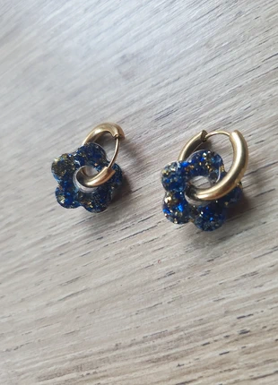 Mini fleur bleue dorée résine cadeau enfant créoles boucles d'oreilles, merk: fleur bleue, staat: Heel goed, € 10,00, € 11,20 inclusief Kopersbescherming Pro