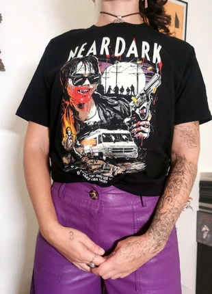 Tee shirt near dark, marque: Near Dark, état: Très bon état, taille: M / 38 / 10, 25,00 €, 26,95 € Protection acheteurs incluse