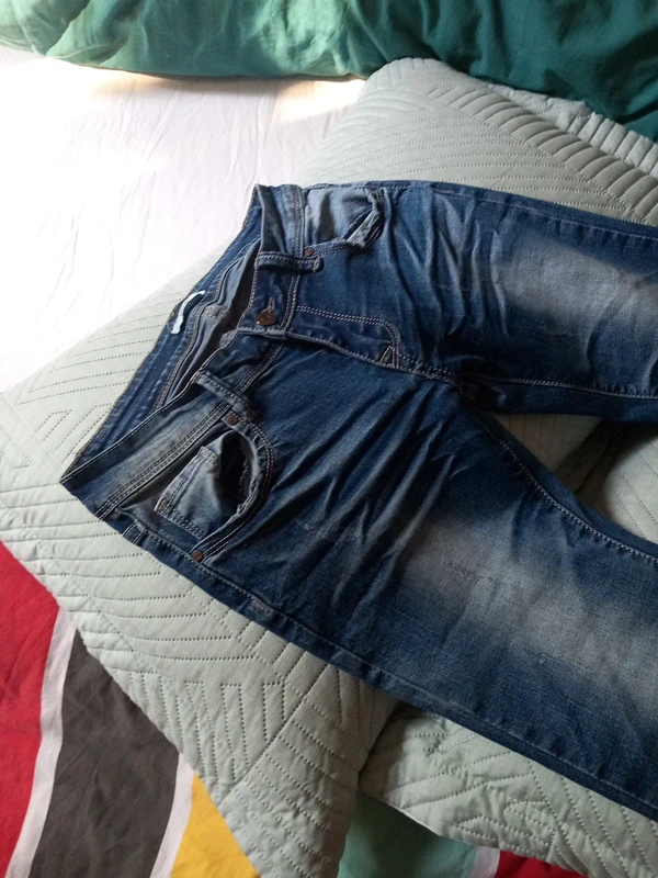 Jean effet usé