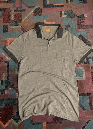 Polo Hugo Boss vintage t-shirt, brand: Hugo Boss, condizioni: Ottime, taglia: L, €14.99, €16.44 include la Protezione acquisti