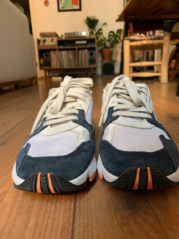 Sneakers Adidas Originals Falcon Blanc et Bleu marine Vinted
