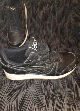 Asics femme 36 – baskets noires confortables, marke: Asics, zustand: Sehr gut, größe: 36, 35,00 €, 37,45 € inklusive Vinted-Käuferschutz