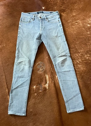 Scotch & Soda / Ralston / Light Blue / W28 L30, merk: Scotch & Soda, staat: Heel goed, maat: W28 | FR 38, € 15,00, € 16,45 inclusief Kopersbescherming