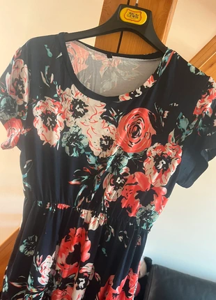 Robe été, marke: Shein, zustand: Sehr gut, größe: XL / 42 / 14, 2,00 €, 2,80 € inklusive Vinted-Käuferschutz