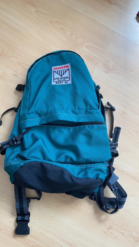 Sac dos Invicta alpine exp rience en parfait tat Vinted