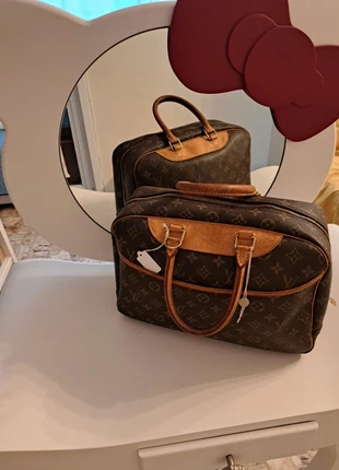 Loius vuitton deauville , marke: Louis Vuitton, zustand: Gut, 690,00 €, 725,20 € inklusive Vinted-Käuferschutz
